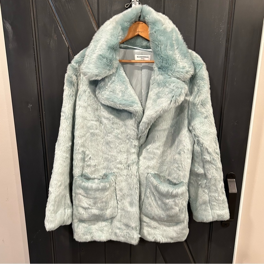 Glamorous Woman’s faux fur Coat, Baby Blue, Size Small, Feminine, Boho